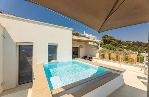 Marina di Marittima House | Villa Core: A bright and sunny independent house which faces the sun and the sea, with Free WI-FI.