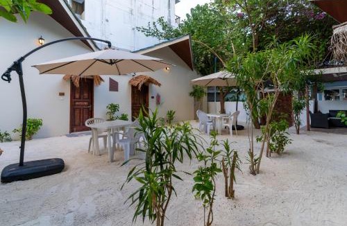 Ukulhas House | Villa Crescenta