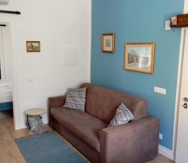 Arco Apartment | villa Cretaccio Arco,bilocale in casa di campagna a 5 Min dal lago con deposito bici e attrezzatura