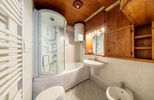 Cortina d'Ampezzo Historic Centre Apartment | Villa Cristallino - Gruppo Stay