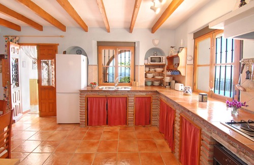 Comares Villa | Villa Cuatro Vientos: Experience a Dream Holiday in the Heart of Andalusia