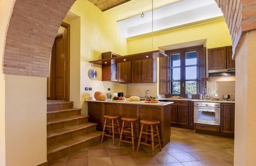 Abbateggio Villa | Villa Cusano 18, Emma Villas