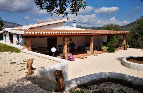 Oliena House | Villa Cusidore
