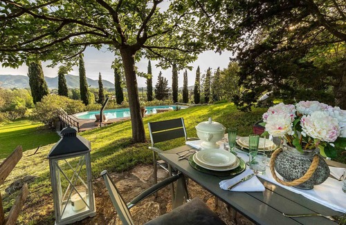 Lucca Villa | VILLA D'AMICO, charming indulgence overlooking Lucca Town Centre
