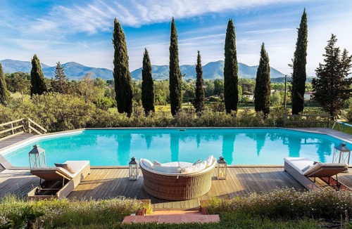 Lucca Villa | VILLA D'AMICO, charming indulgence overlooking Lucca Town Centre