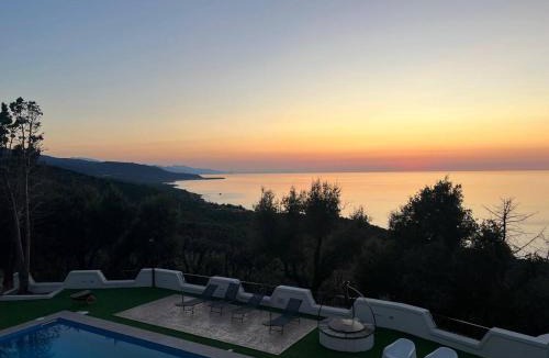 Caronia House | Villa D'Angelo - Intera villa con piscina ad uso esclusivo