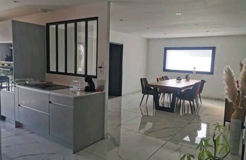 Saint-Thibery Villa | Villa d Architecte au Cœur des Vignes et à 15 min des Plages