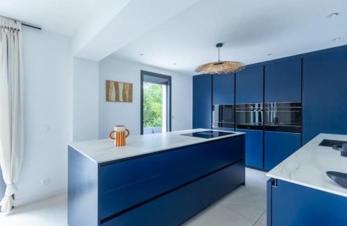 11th Arrondissement House | Villa d'exception - La Tahitienne - Piscine