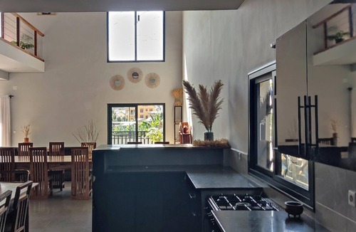 Antananarivo Avaradrano Bed & Breakfast | Villa d'exception, guest house 4 king-size suites, 8 people-Antananarivo