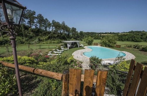 Terranuova Bracciolini Villa | Villa degli Amanti - Homelike Villas