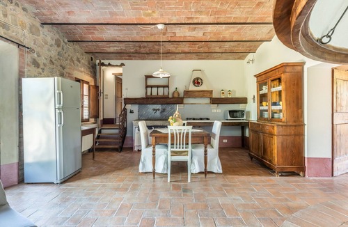 Gallina Villa | Villa D'Orchia, luxury organic farm with private pool in Val D'orcia, Sleeps 16.