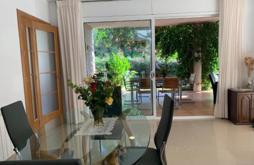 Cubelles Villa | Villa Dacar
