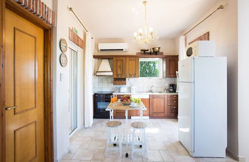 Mires Villa | Villa Dafni