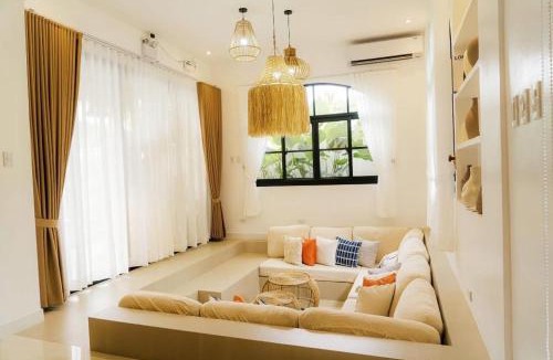 Silang Junction South House | Villa Dalara