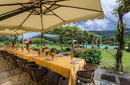 Guamo Villa | VILLA DALIA - Eight Bedroom Villa, Sleeps 19
