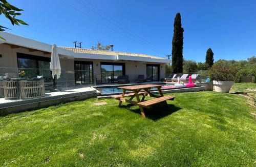Corfu Town Villa | Villa Danai