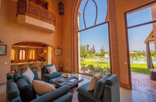 Aghouatim Villa | Villa Dar Minzah