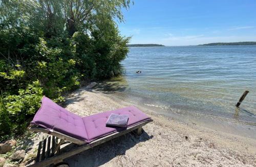 Muritz Apartment | Villa Daries - Ferienwohnung mit eigenem Müritzstrand