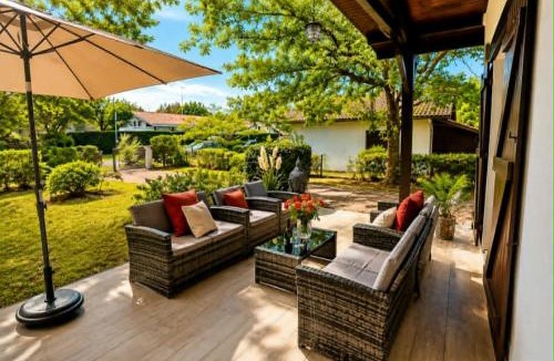 Messanges House | Villa de charme avec jacuzzi à 10 min de l'océan - 5 chambres- 11 couchages -