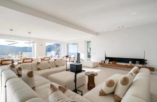 Roquebrune-Cap-Martin Villa | Villa de luxe avec vue panoramique sur la mer et Monaco