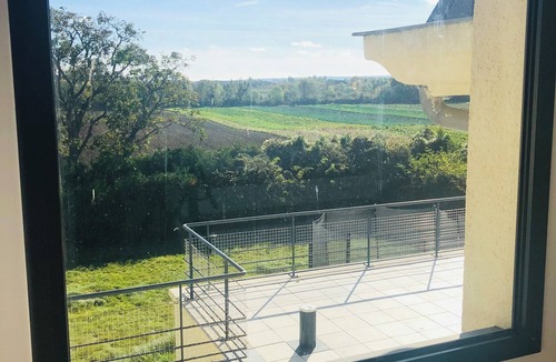 Le Mesnil-le-Roi House | Villa de Luxe
