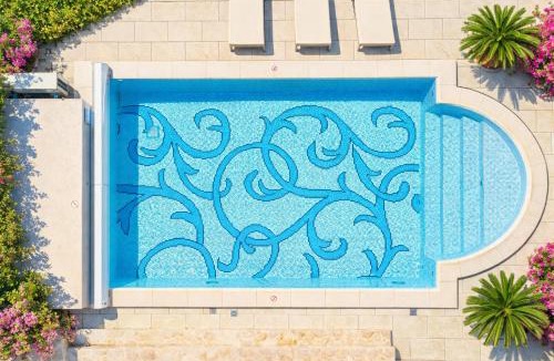 Split Apartment | VILLA de LUXE