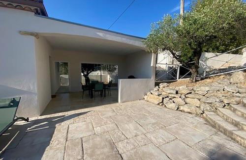Poulx House | Villa de Pullis