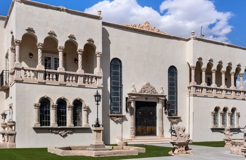Southeast Heights Villa | Villa de San Rafael - Historic Estate by Arrivls
