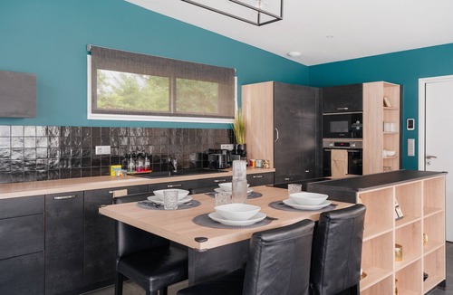 Bruz Villa | Villa “De Standing” with Private Pool, Wi-Fi, and Air Conditioning