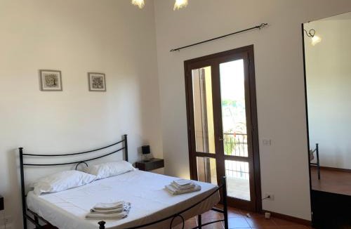 Valderice Villa | Villa del Conte Holidays