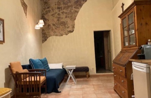 Barchi House | Villa del Monte - charming & quite holiday home 2-4 pers. with garden