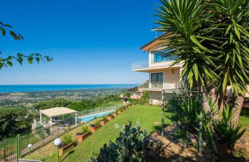 Montignoso Villa | Villa Delfina by Interhome