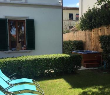 Gambassi Terme Bed & Breakfast | Villa Della Certosa