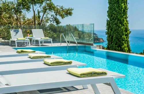 Vlachata Villa | Villa Della Luna