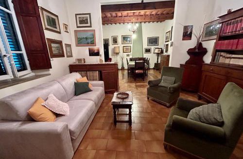 Vicopelago House | villa dello scrittore