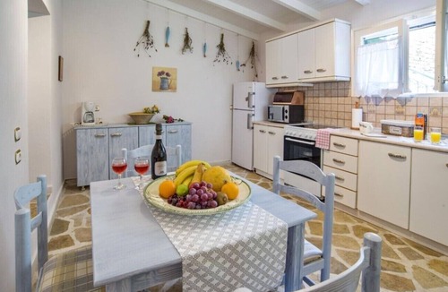 Rantatika Villa | Villa "Dendro" with Private Pool & Wi-Fi