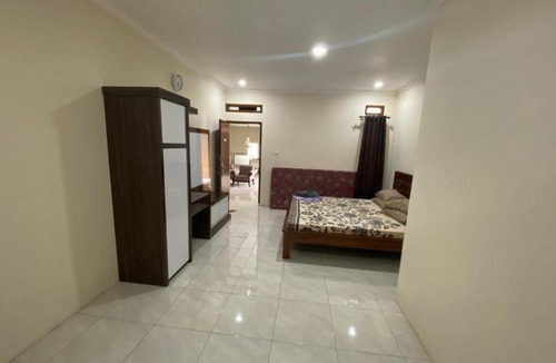 Cibiru Villa | villa Deris 7 kamar