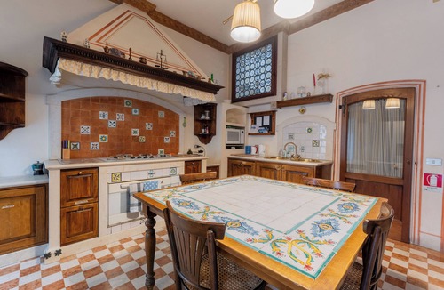Treviso Villa | [Villa Design] Jacuzzi & Rooftop in Treviso
