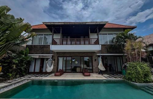 Padonan House | Villa Dew Canggu