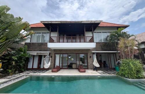 Padonan House | Villa Dew Canggu