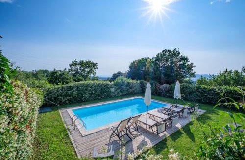 Castellina Marittima Apartment | VILLA DI CAMPAGNA 10 POSTI CON PISCINA PRIVATA