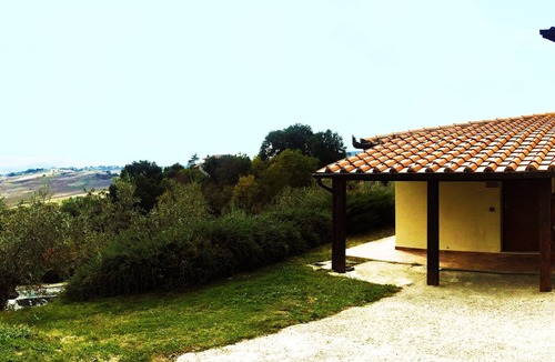 Gualdo Cattaneo Apartment | Villa di Castello in the green heart of Italy, Umbria. APARTMENT "TODI"