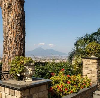 Pagani Bed & Breakfast | Villa Di Natale
