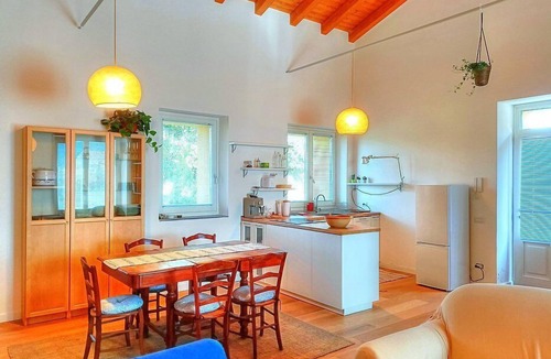 Archi House | Villa Dianto: A welcoming two-story apartment that is part of an ancient country house surrounded by a citrus garden, with Free WI-FI.