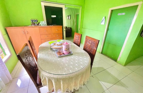 Cipanas Villa | Villa DiDu, Puncak 2