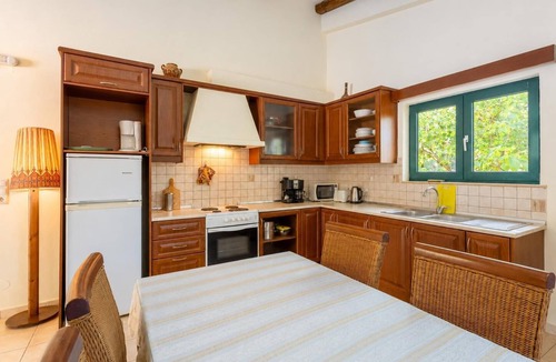 Vlichada Villa | Villa Dimitrios - Two Bedroom Villa, Sleeps 4