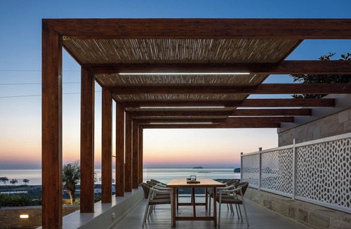 Limeniskos Villa | Villa Domenica Free* heated pool & Free car!