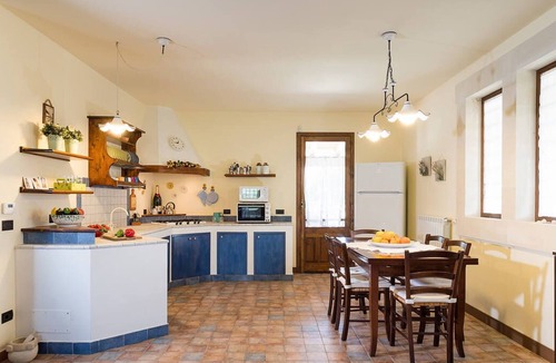 Casale Modica Villa | Villa Donata - Three Bedroom Villa, Sleeps 6