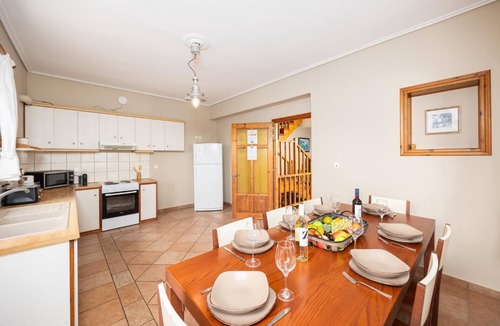 Vasilikos Villa | Villa Doreta - Five Bedroom Villa, Sleeps 10