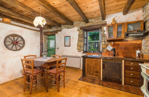 Heki Villa | Villa Dorstari - Charming holiday home with private pool and beautifdul garden in the heart of Istria